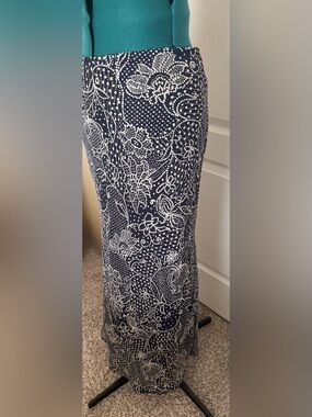 JKLA Paisley Print Flowy Skirt